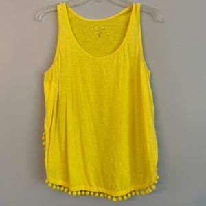 Lilly Pulitzer beautiful yellow top